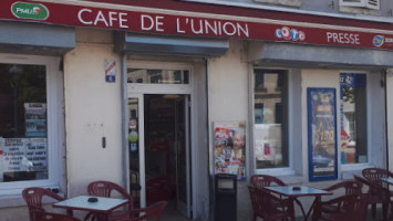 Cafe De L'union La P'tite Brasserie inside