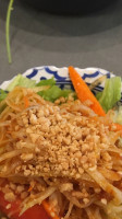 Meng Lak Bistrot Thai food