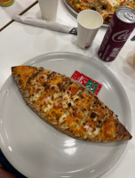 Del Mondo Pizza food