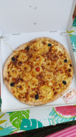 Pizza Saint Cyp food