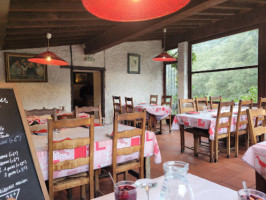 La Taverne de Riunogies menu