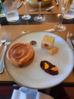 La Grange-aux-ormes food
