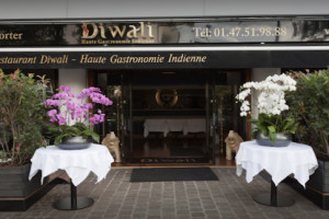 Le Diwali, Haute Gastronomie Indienne inside