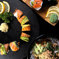 Infinity Sushi food