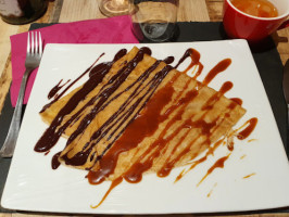 La Ronde des Crepes food