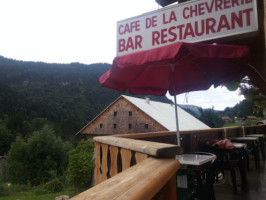 Cafe De La Chevrerie outside