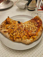 Imperial Pizza Terville food