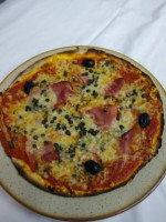 La Pizz'savoyarde food