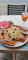Pizzarella food