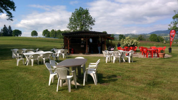 La Fraicheur De L'etang inside