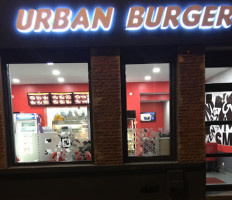 Urban Burger inside