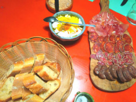 Mon Oncle le Vigneron Comida