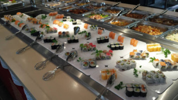 Sushi Jiraiya food
