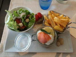 Brasserie Du Lac food