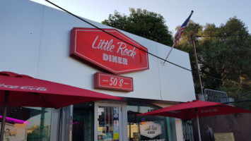 Little Rock Diner outside