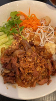 Etoile Saigon food