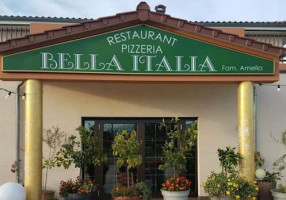 Bella Italia outside