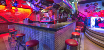 Le Take-Off Bar Lounge Club food