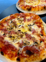 Pizzeria Da Margherita food