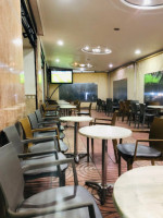 Café Palace مقهى پالاص inside