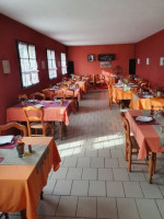 La Pariode inside