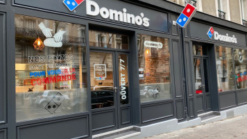 Domino's Pizza Brie-comte-robert outside