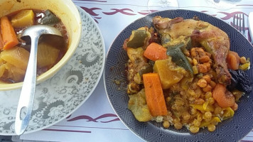 Aux Delices Du Maroc food