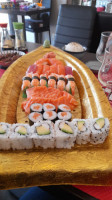 Sushi Dynastie food