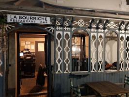 La Bourriche inside