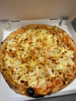 Pizza TICCHIO food