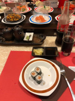 Sushi Academie food