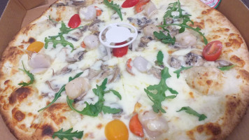 La Pizza Montrouge food