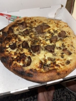 La Boite A Pizza food