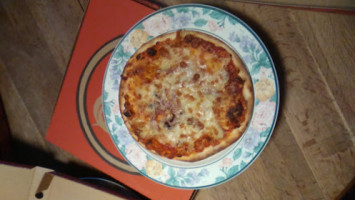 Pizza Mirecourt inside