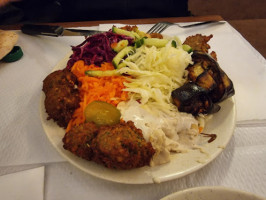 Restaurant Kosher Pitzman food