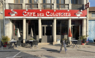 Cafe des Colonnes inside