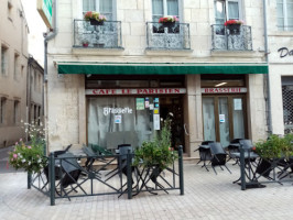 Brasserie Cafe du Cours outside