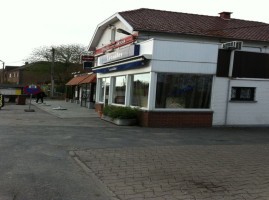 Porte Des Fagnes outside