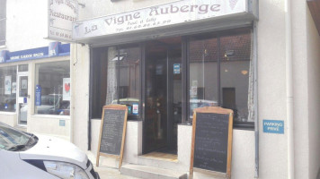 La Vigne Auberge outside