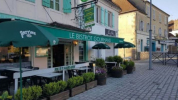 Le Bistrot Gourmand outside