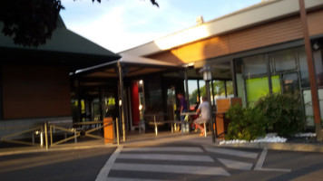 McDonald's Bourgoin Jallieu outside