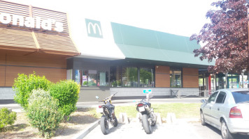 McDonald's Bourgoin Jallieu outside