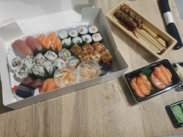 Sushi La Fauceille inside