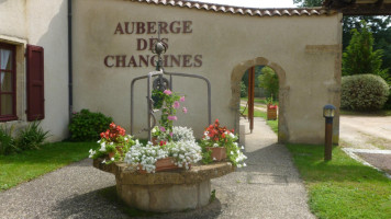 Auberge Des Chanoines outside