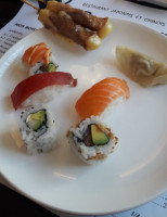 Sushi Ren food