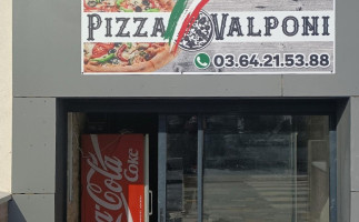 Pizza Valponi food
