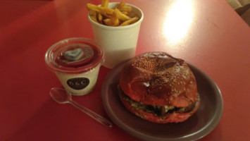 Burger & Cie food