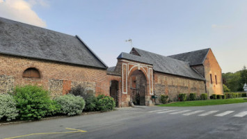 Le Moulin Des Forges outside