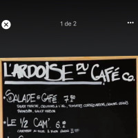 Cafe De Commerce food