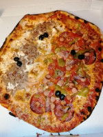 Pizza Carl food